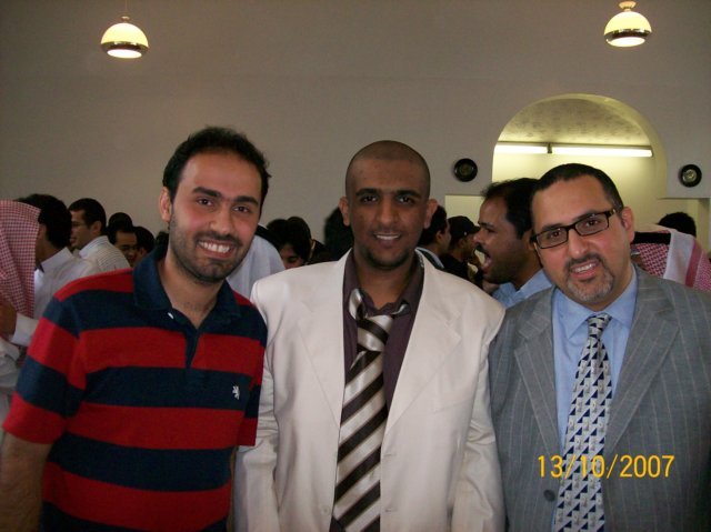eidalfitratmanbsaintjohnmosque20071.jpg